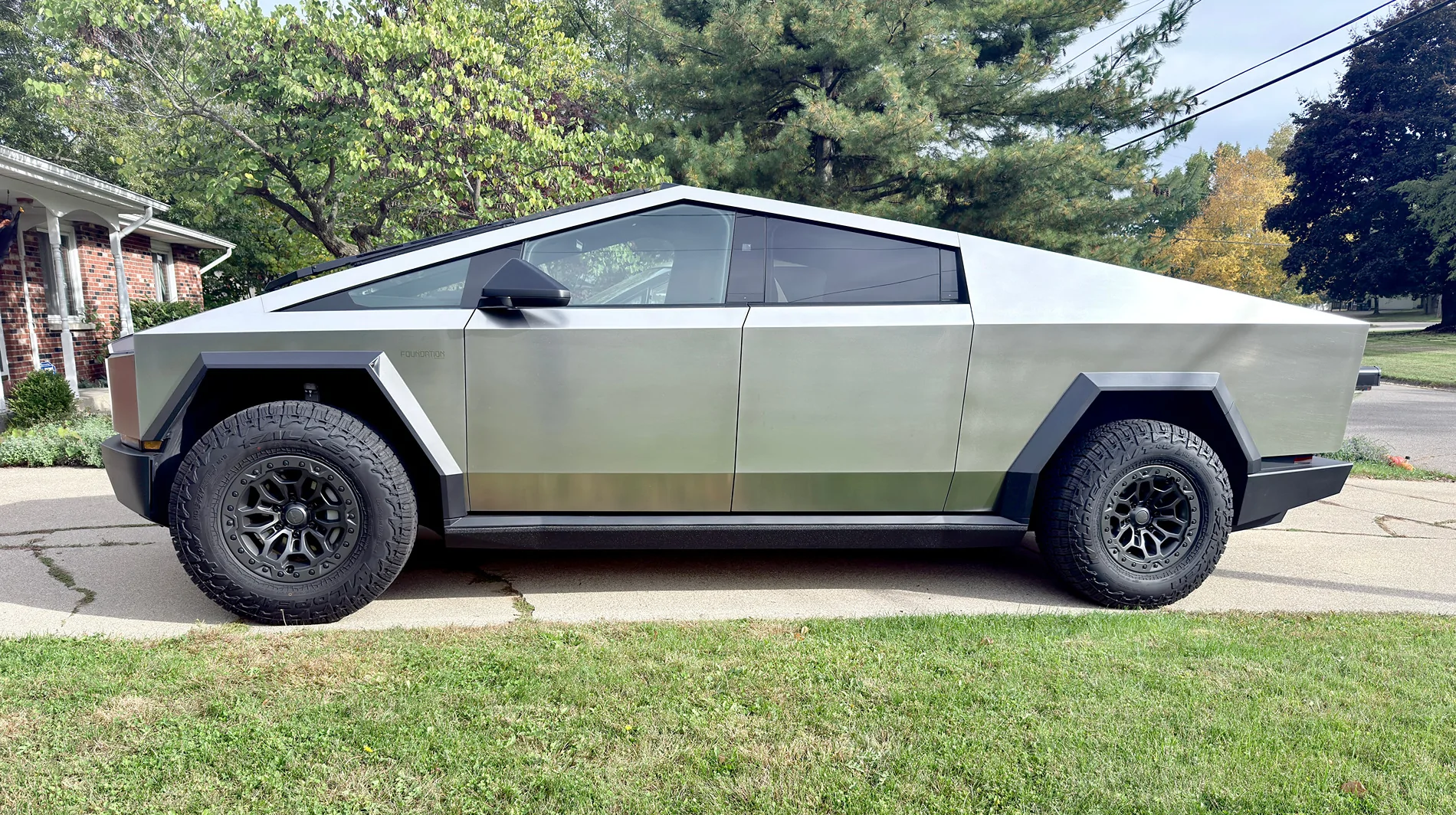 Tesla Cybertruck Cybertruck Terrestrial Armor Package Back in/out of Stock 1760731324936-ua