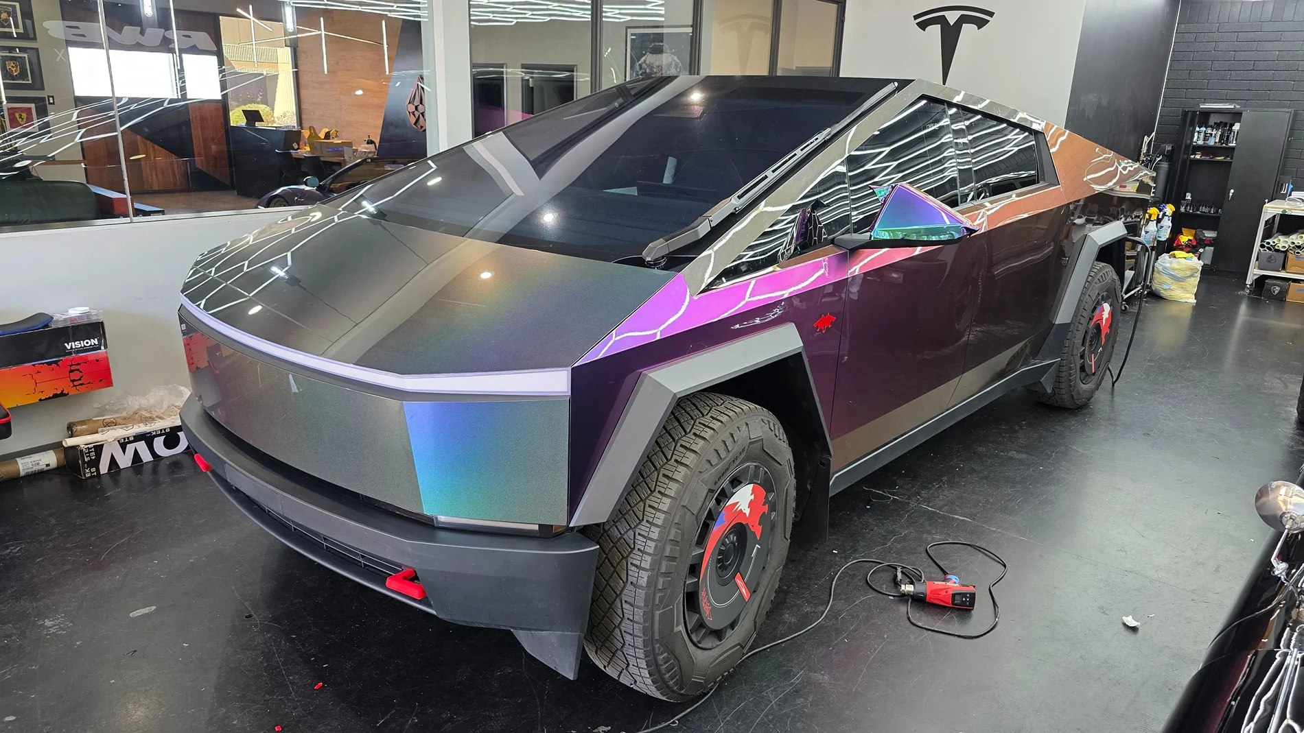 Tesla Cybertruck Daily random Cybertruck photos thread - Post Yours! 📸 🤳 20251019_110418