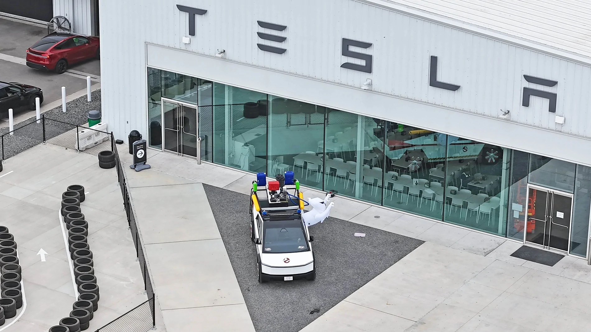 Tesla Cybertruck Ghostbusters Cybertruck debut at Tesla Halloween Event ghost busters cybertruck halloween costume 1