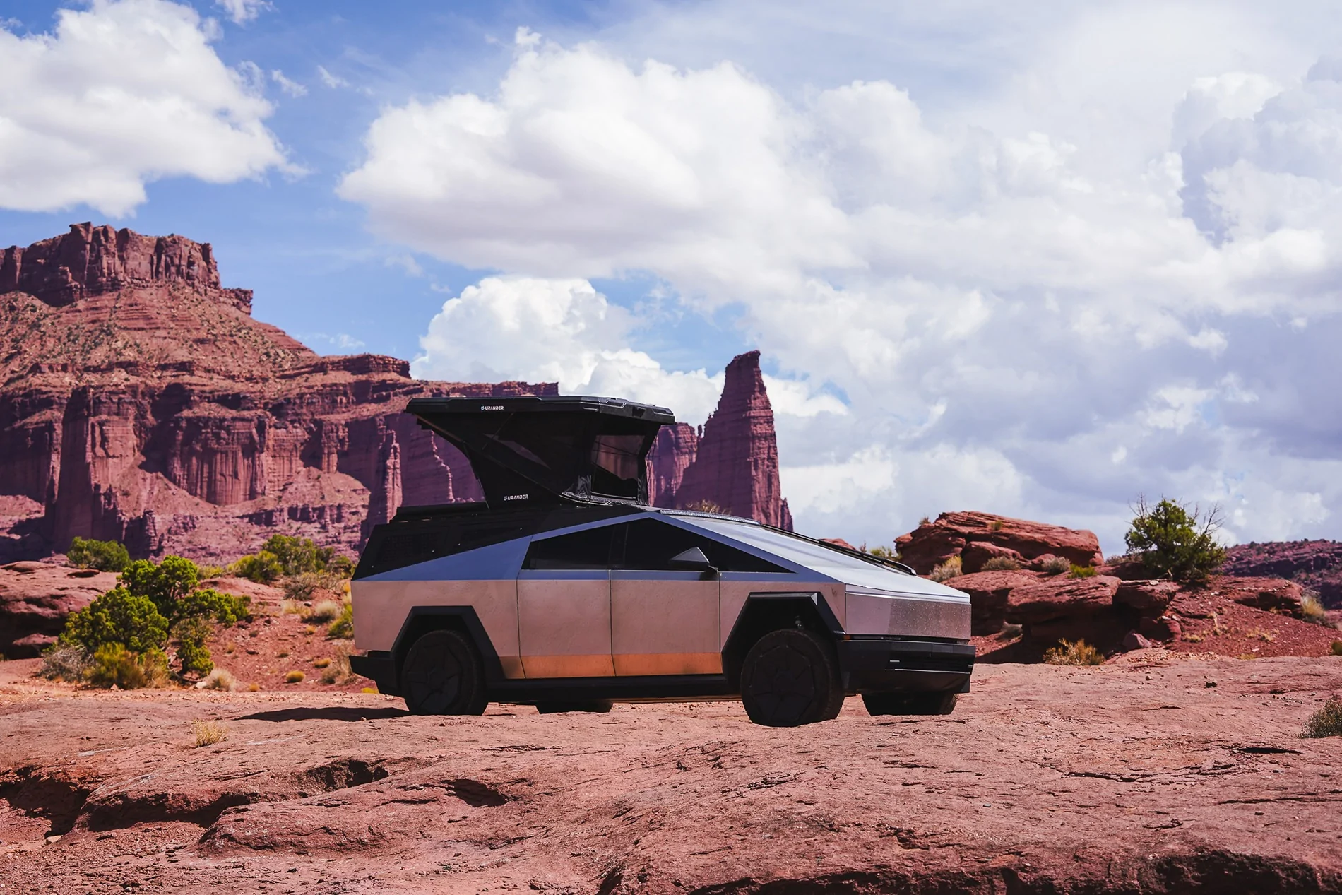 Tesla Cybertruck From the Bay to Moab: Field Testing Our Next-Gen Cybertruck Rack [Urander] DSC05582