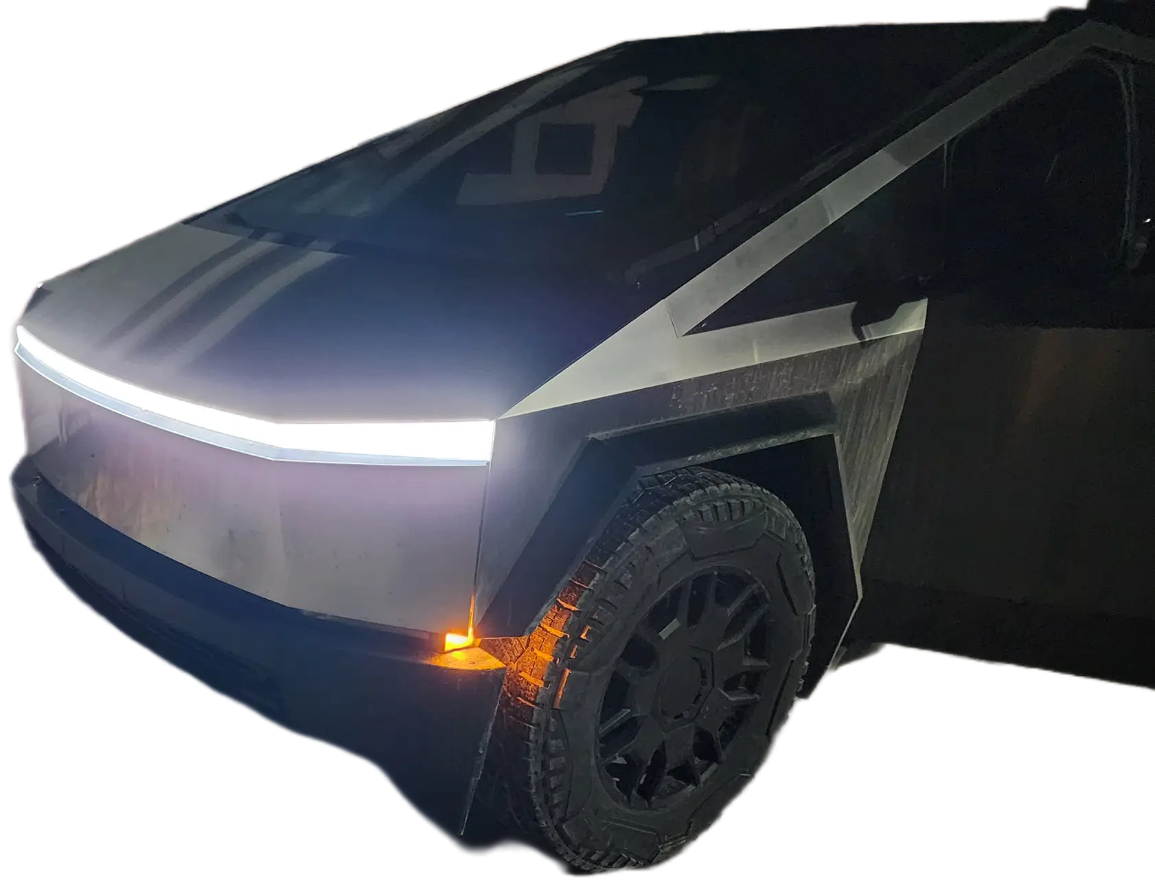 Tesla Cybertruck Tesla recalls Cybertrucks - front parking lights may be too bright (potential vehicles affected: 63,619) 20251023_213914(1)