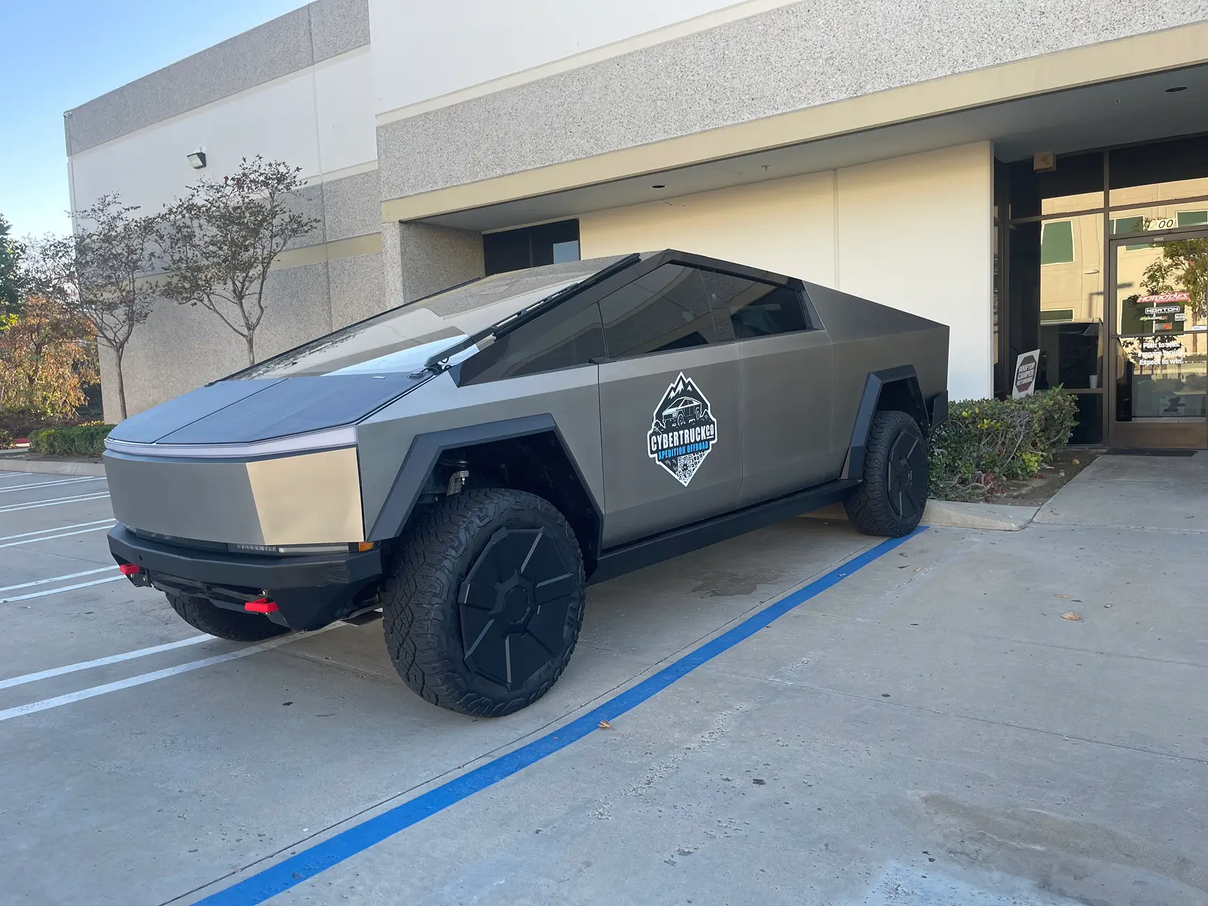 Tesla Cybertruck Daily random Cybertruck photos thread - Post Yours! 📸 🤳 tempImage30iJCU
