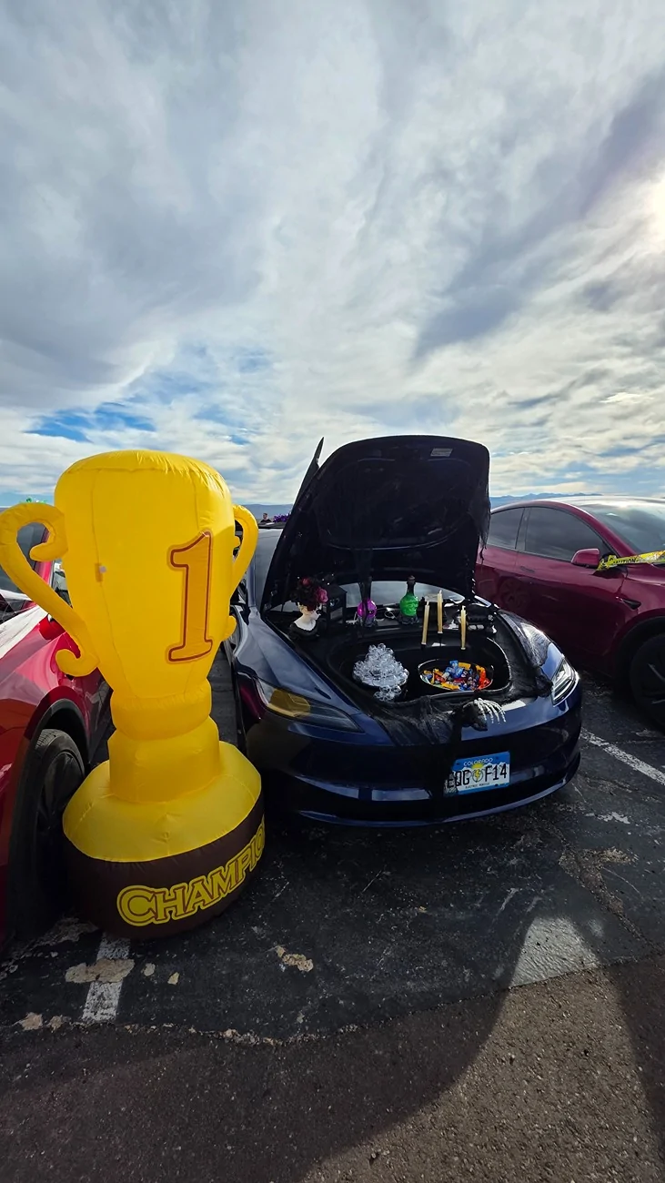 Tesla Cybertruck Daily random Cybertruck photos thread - Post Yours! 📸 🤳 20251025_161355