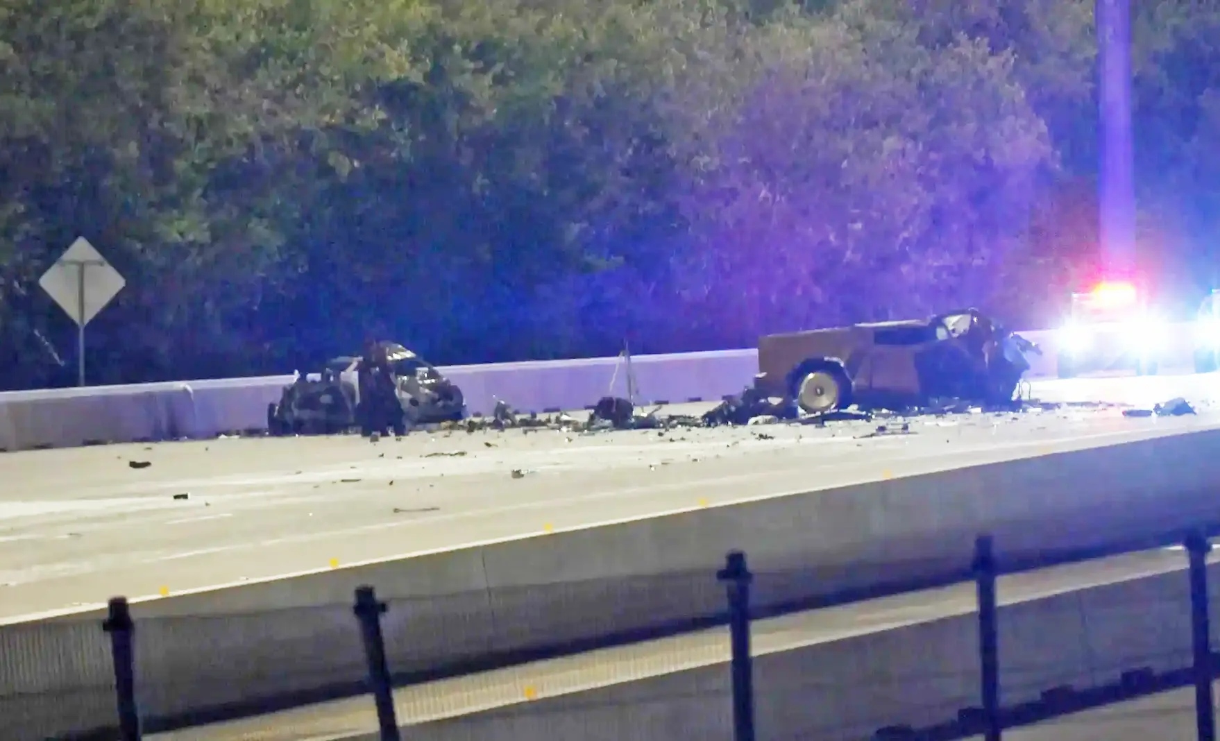 Tesla Cybertruck Cybertruck hit head on in wrong-way crash on I-10 Houston. Both drivers killed 107423-e5789b20048df54659aaada56f78d6f5