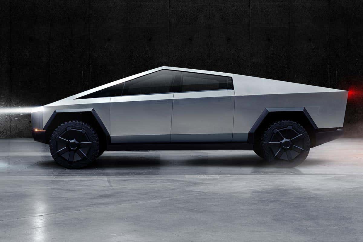 Tesla Cybertruck Will the new Land Cruiser FJ cut into CT sales? IMG_2808