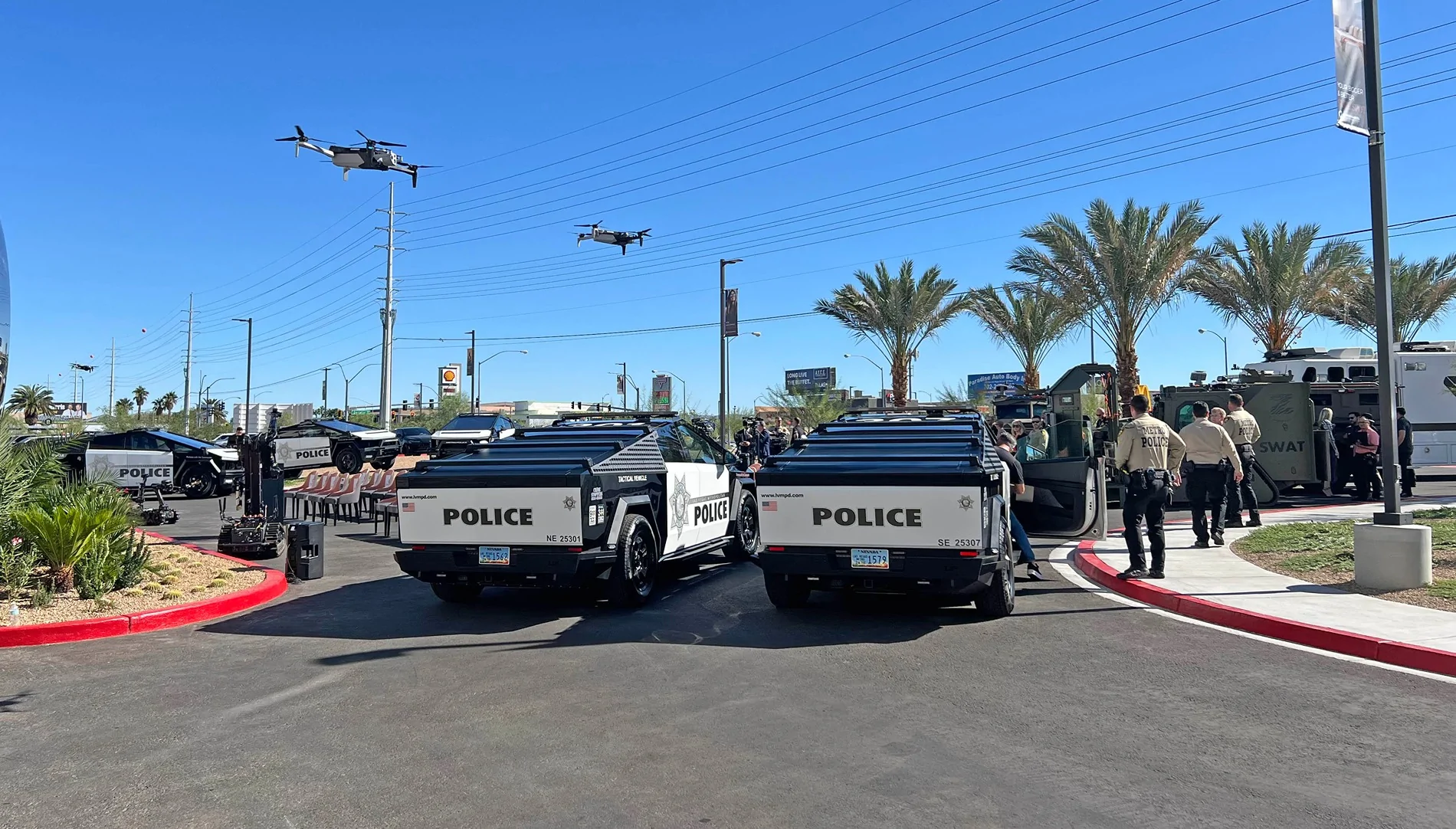 Tesla Cybertruck Las Vegas Police Cybertruck Fleet officially unveiled G4YXgh9XQAAfiqO