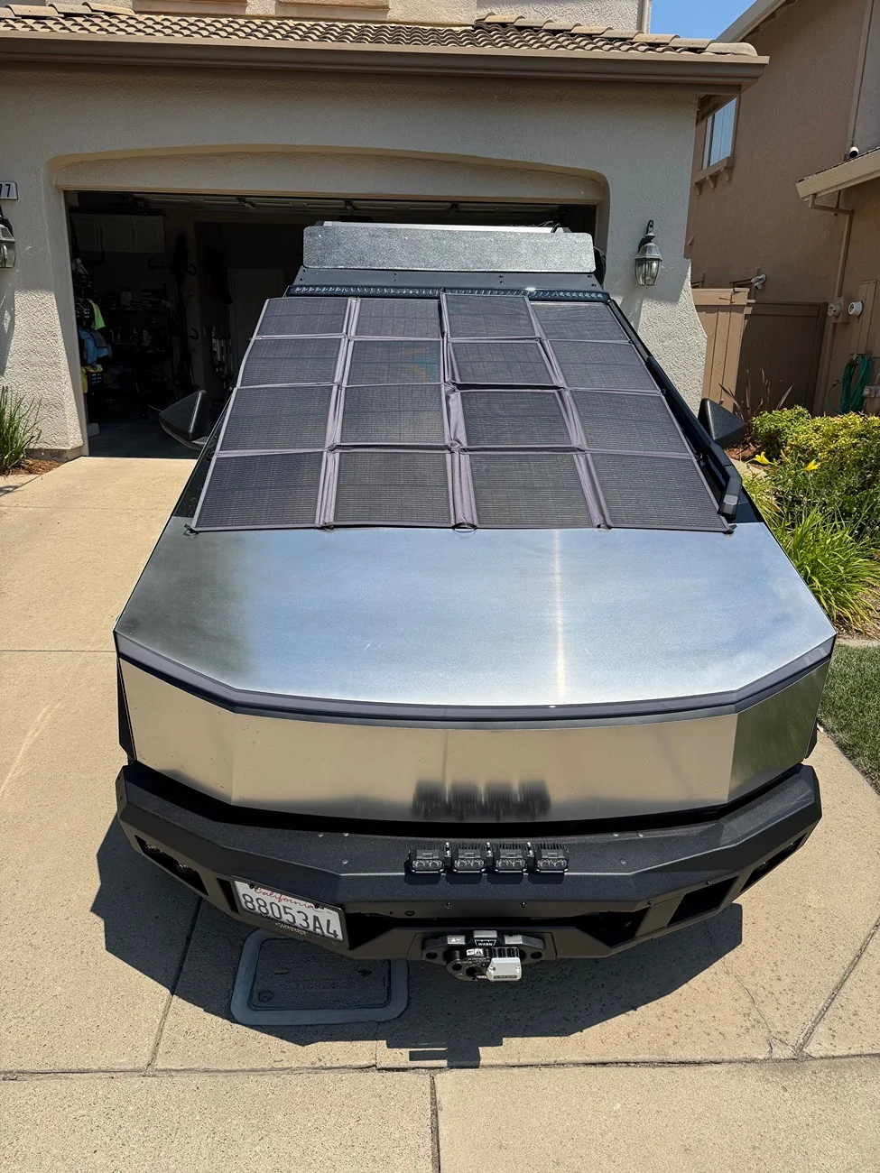 Tesla Cybertruck How I Achieved a Nominal 820W of Solar (Panels) Generation IMG_5773