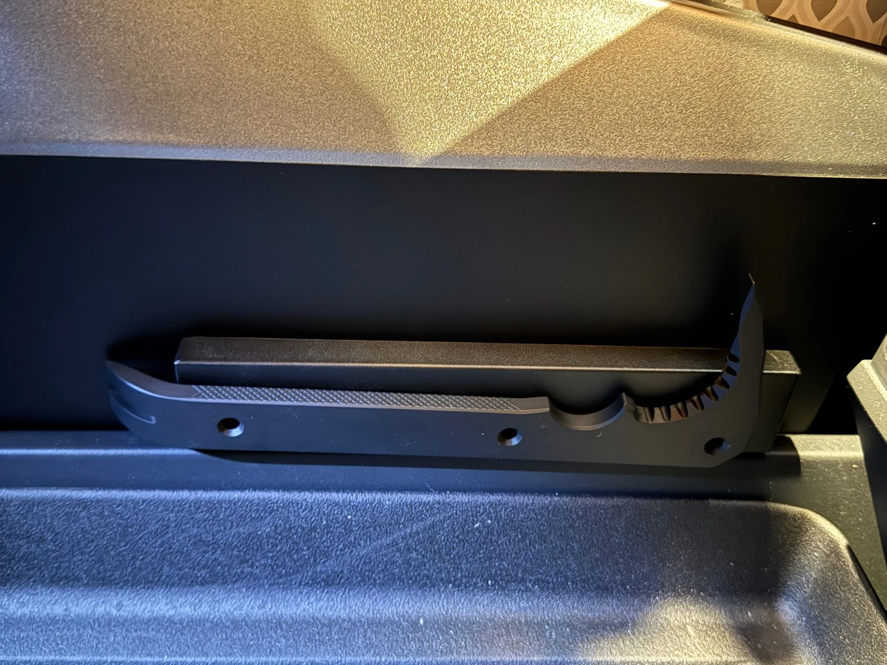 Tesla Cybertruck Recommend me a car escape tool. What are the options? IMG_0535