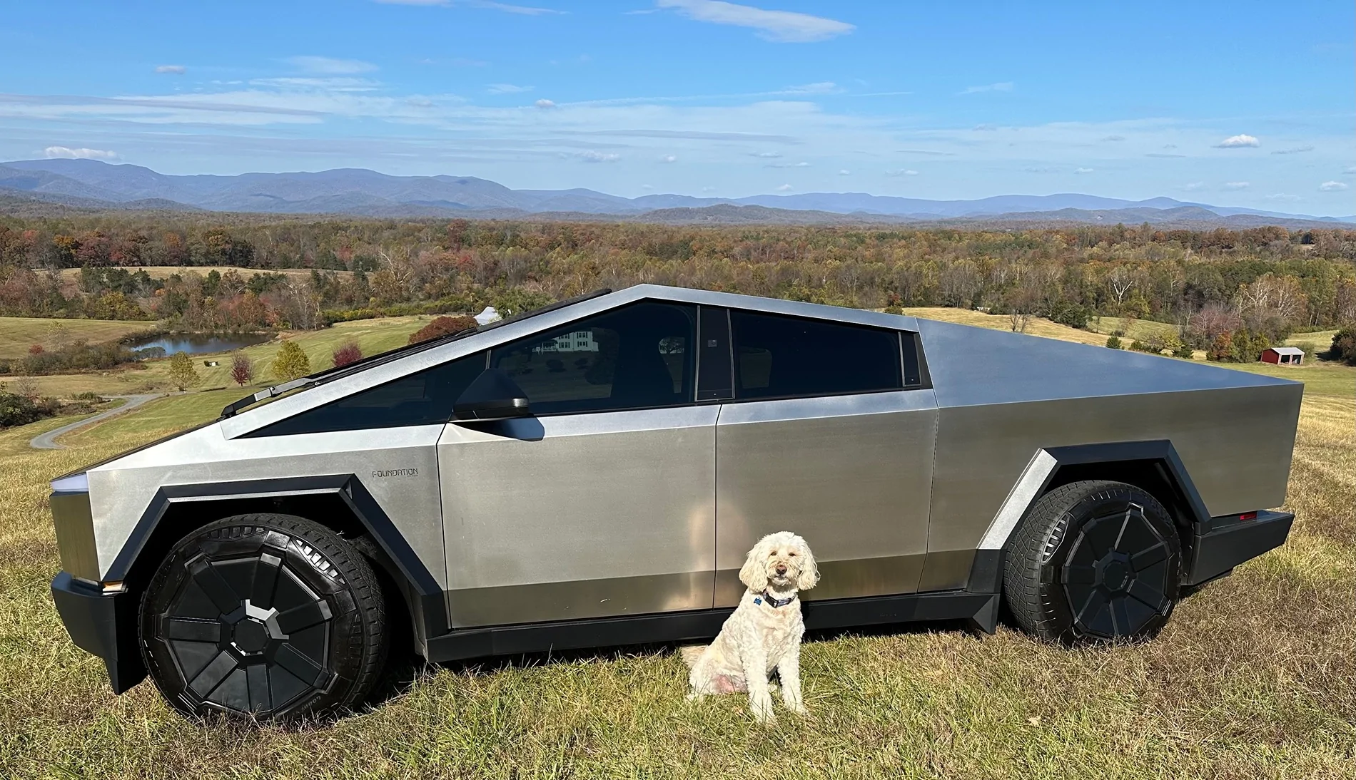 Tesla Cybertruck Daily random Cybertruck photos thread - Post Yours! 📸 🤳 1762025786946-w2