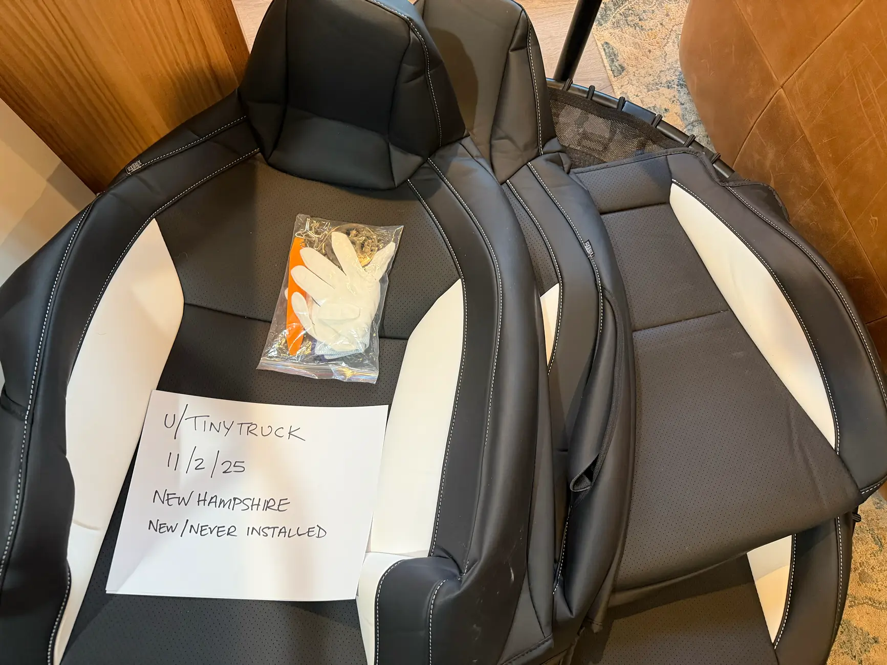 Tesla Cybertruck ELECFRESH Seat Covers- Front Seats tempImageNaVUP