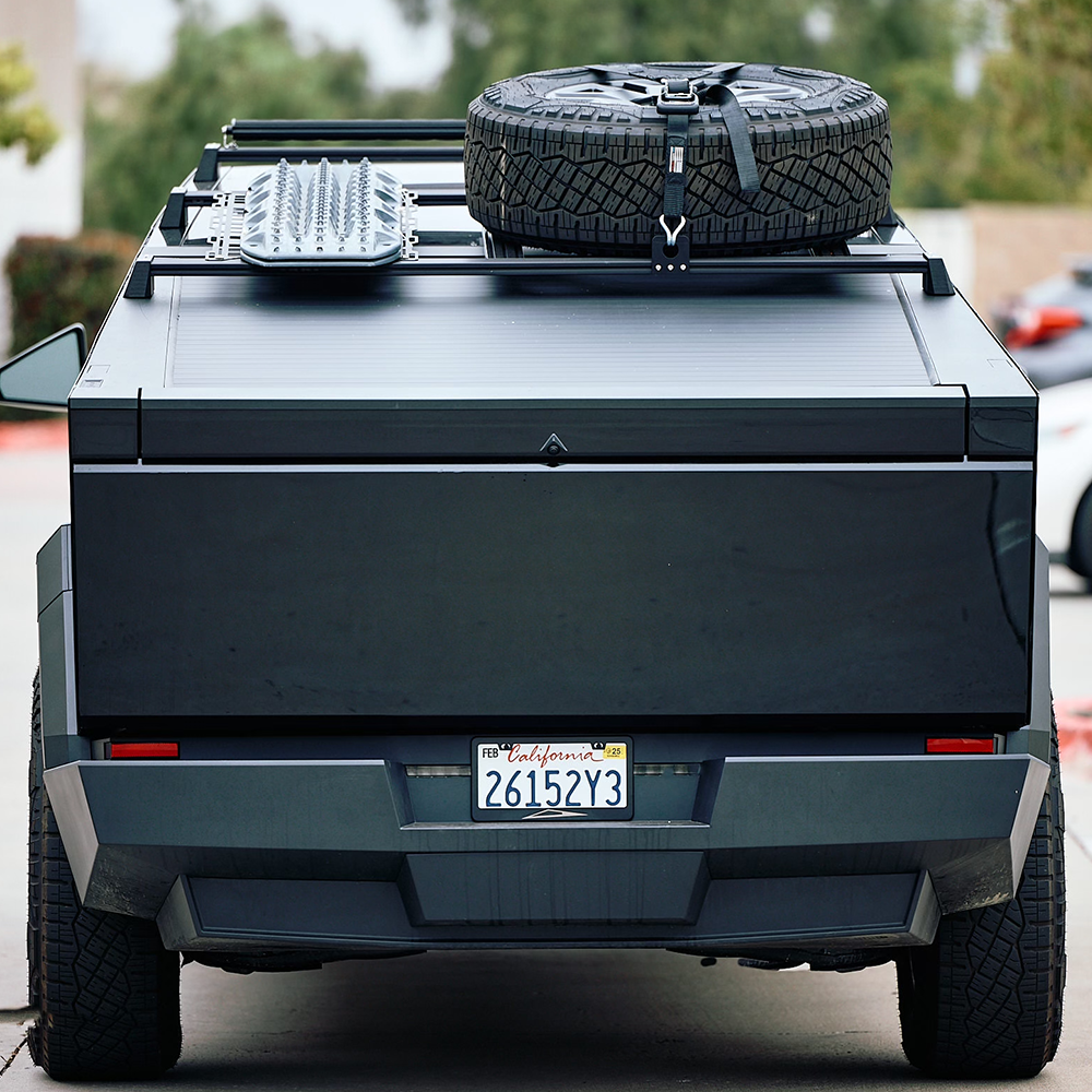 cybertruckco-cybertruck-billet-aluminum-heavy-duty-crossbars-4.webp