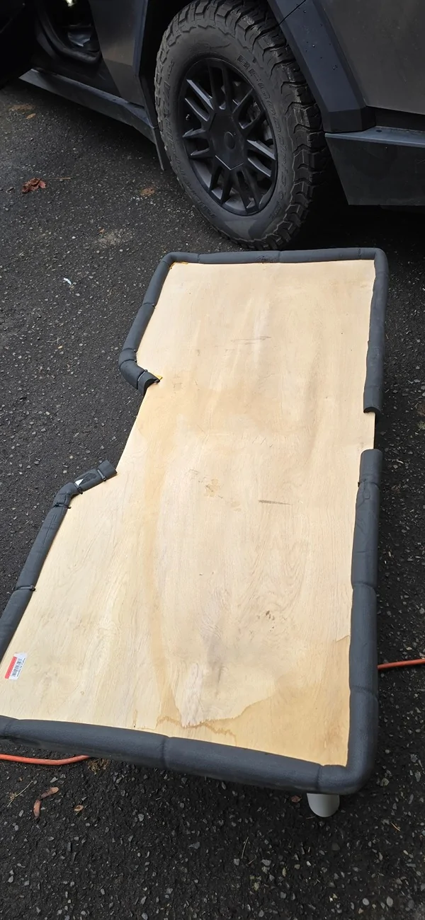 Tesla Cybertruck How-to:  sleeping in the back seat - DIY sleep platform 20251104_141804