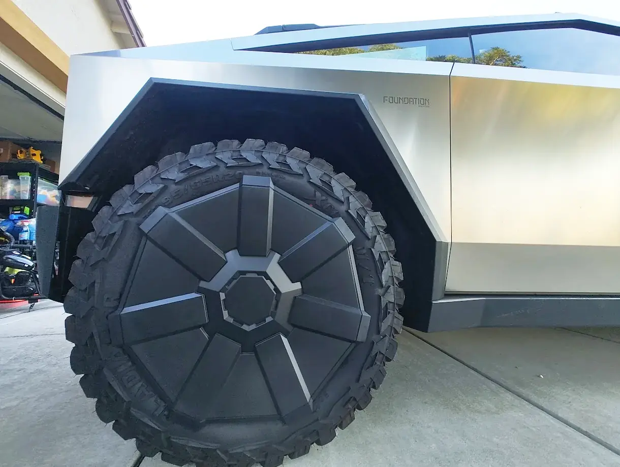 Tesla Cybertruck Cyberbeast on Gladiator X Comp M/T Tires + Diffuser Erase 108179-226bd0ce59bf61ccb5c31220255f6ec