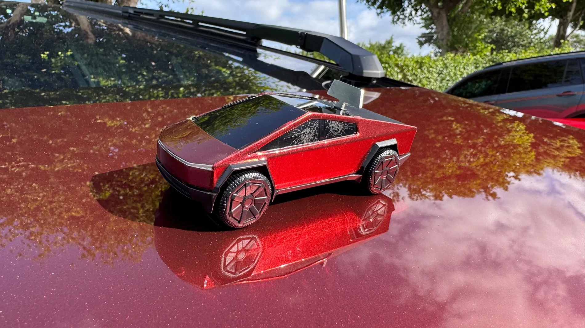 Tesla Cybertruck What did you do TO / WITH your Cybertruck today? 👨🏻‍🔧🧰🚿🛠 IMG_6424
