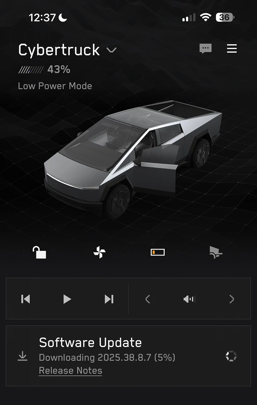 Tesla Cybertruck FSD v14.1.7 rolling out to all Cybertruck owners! Update yours yet?? IMG_6847