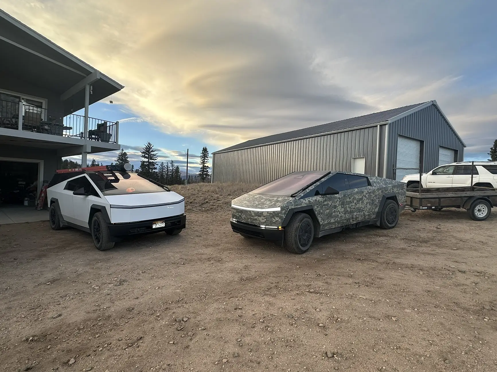 Tesla Cybertruck Urander Rack Mega Thread – Post Your Setup! 1763063209781-09
