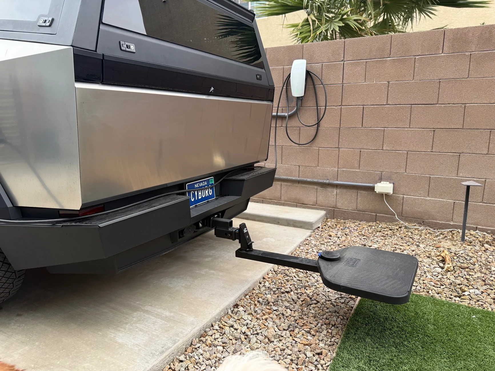Tesla Cybertruck Urander Rack Mega Thread – Post Your Setup! IMG_9089