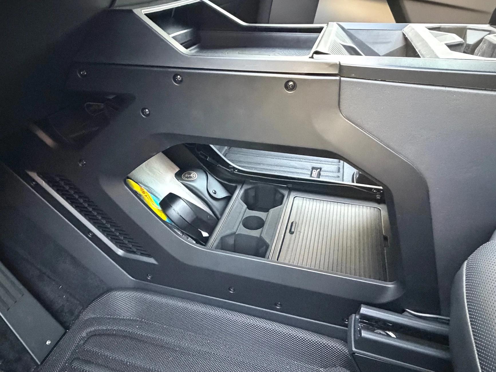 Tesla Cybertruck Lower Center Console Review, Wow, Transformation Useful Space 1763239266053-ix