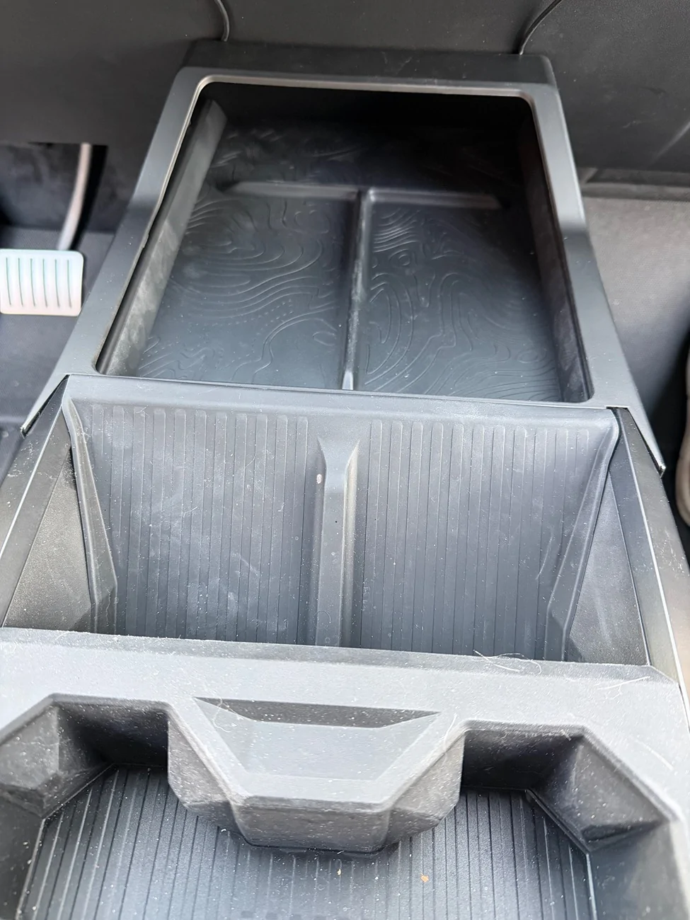 Tesla Cybertruck Lower Center Console Review, Wow, Transformation Useful Space 1763239302468-51