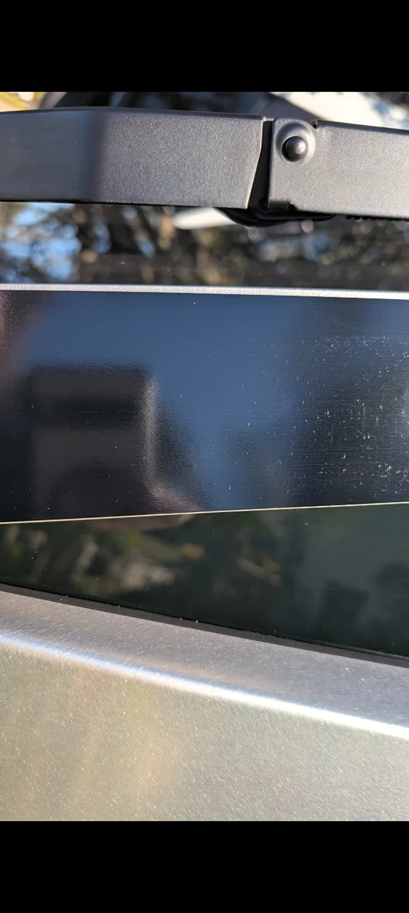 Tesla Cybertruck Normal install look magnetic cantrails? 1000061653