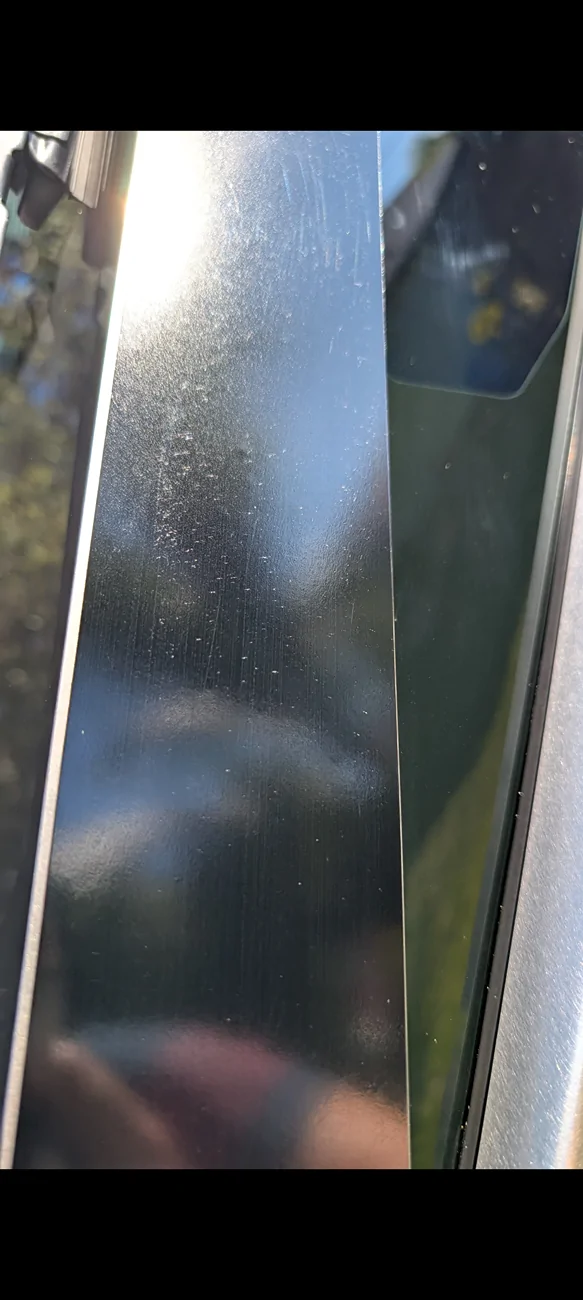 Tesla Cybertruck Normal install look magnetic cantrails? 1000061654