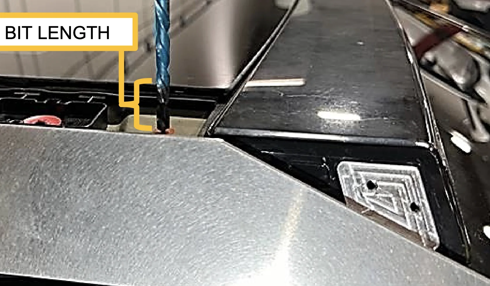 Tesla Cybertruck Recall bulletin SB-25-90-001 Off Road Lightbar fix - new version with bracket 1763548839802-4