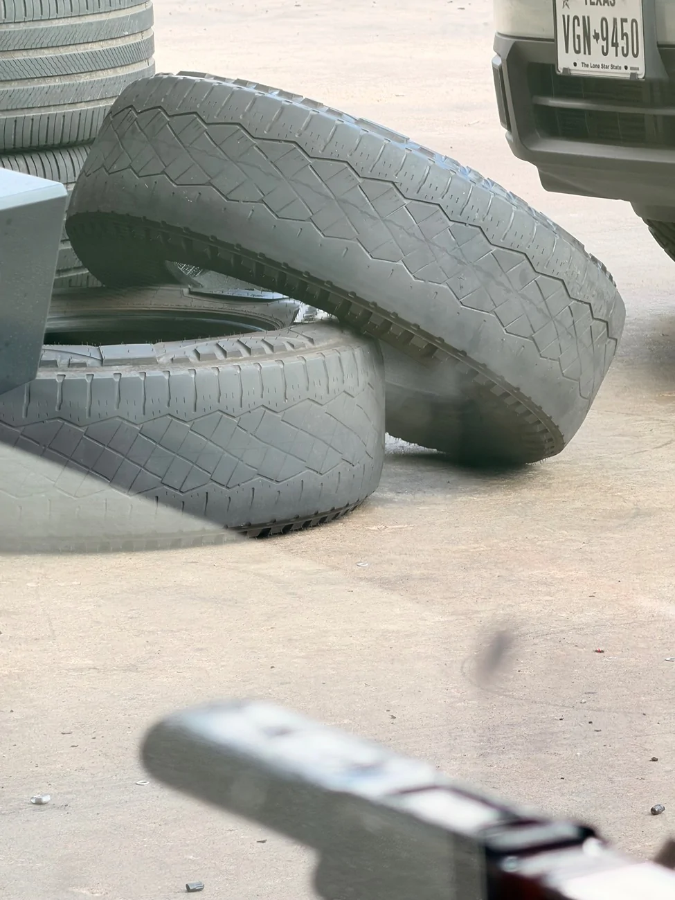 Tesla Cybertruck Another Michelin Defender LTX Platinum Thread IMG_0902