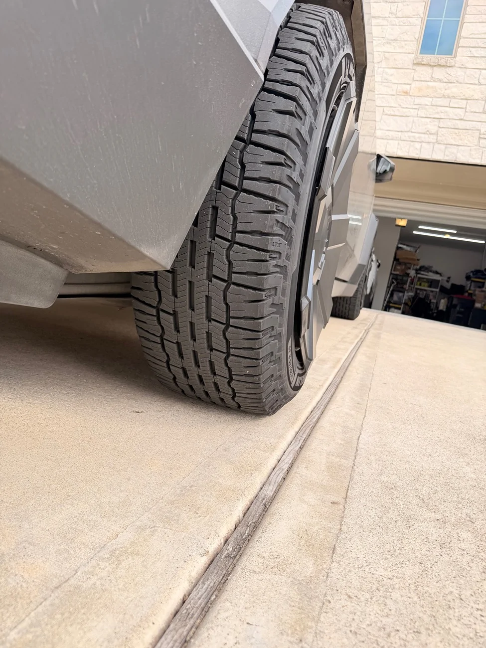Tesla Cybertruck Another Michelin Defender LTX Platinum Thread IMG_0926