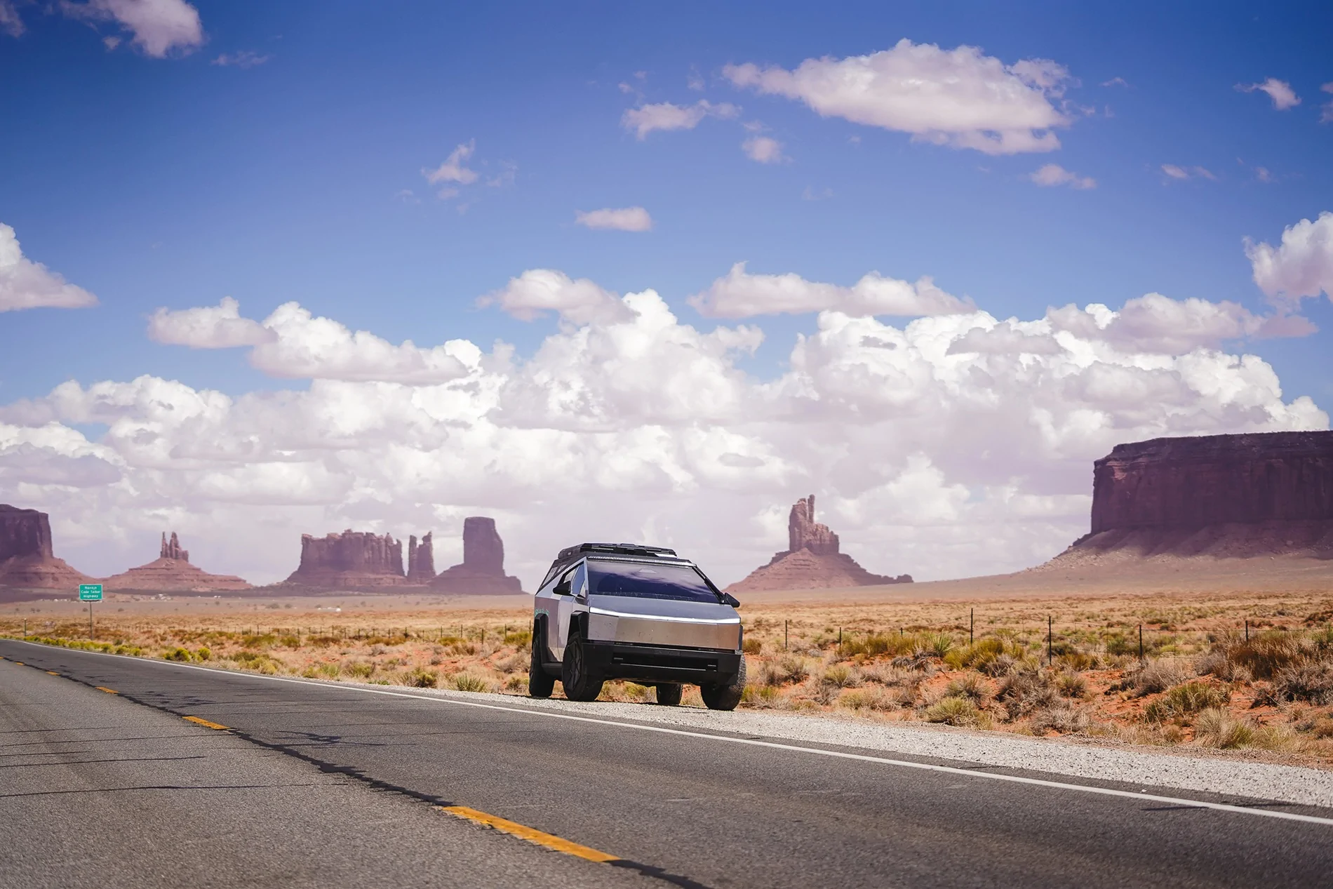 Tesla Cybertruck Overlanding Adventure in Monument Valley DSC07102