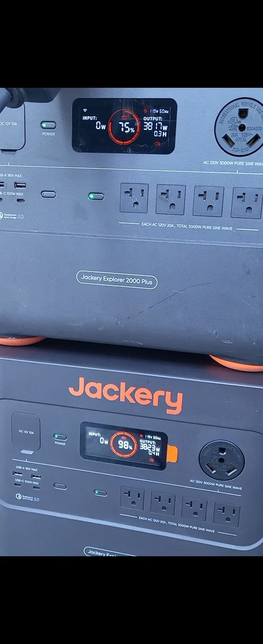 Tesla Cybertruck 50k Miles and going strong! Screenshot_20251121_152741_Gallery