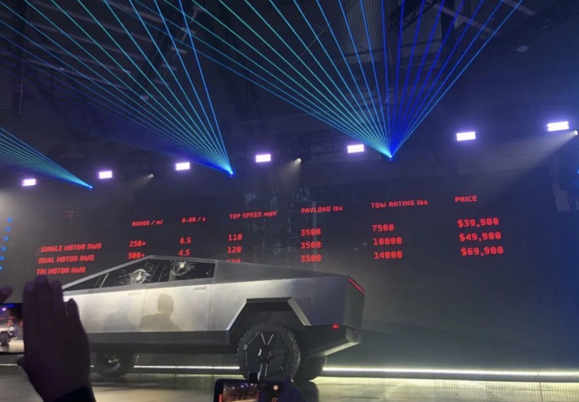 Tesla Cybertruck Wow 6 Year Anniversary already of Cybertruck reveal (November 21, 2019) IMG_3262