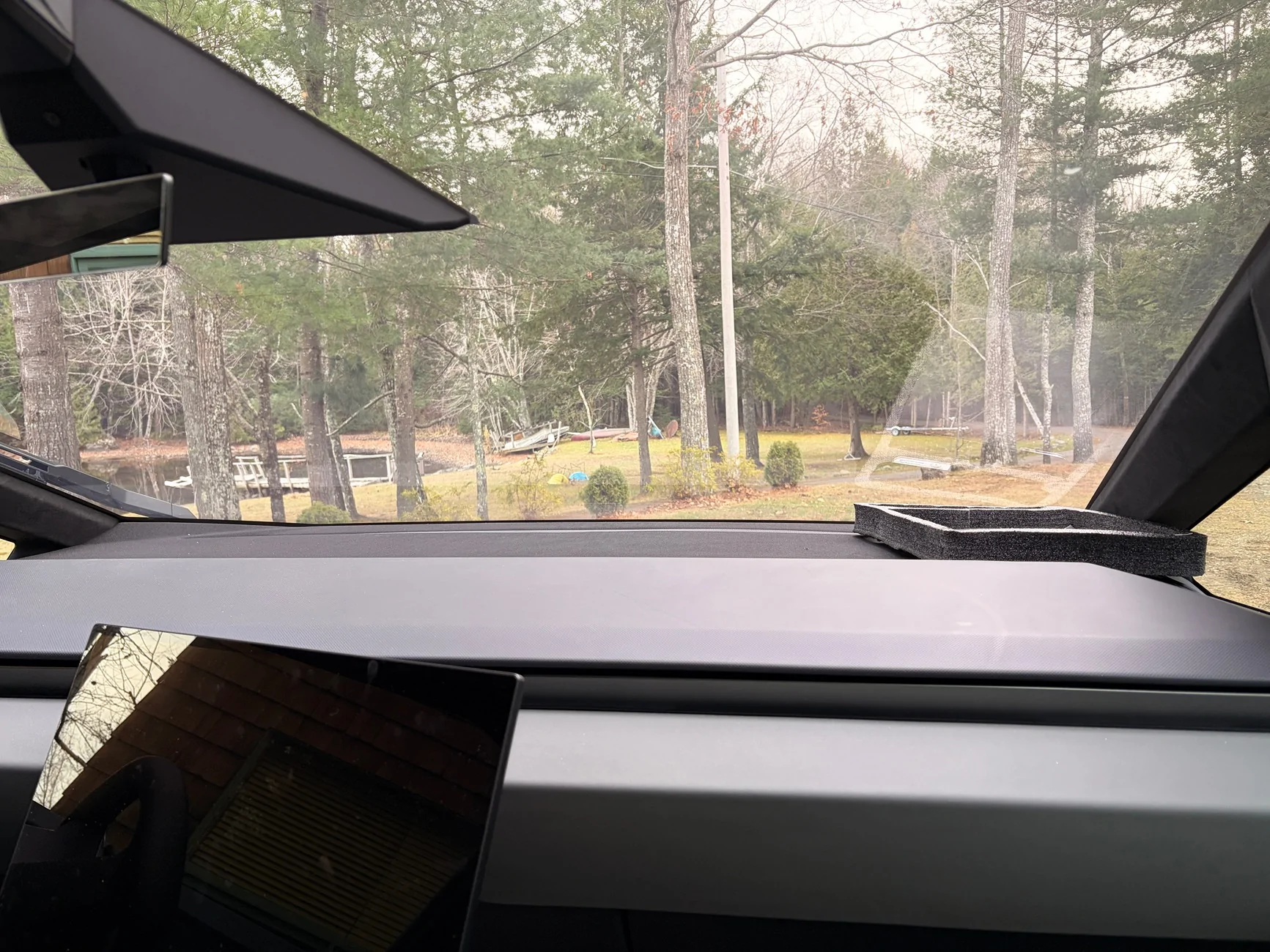 Tesla Cybertruck Very simple quick Starlink mini mount IMG_1042