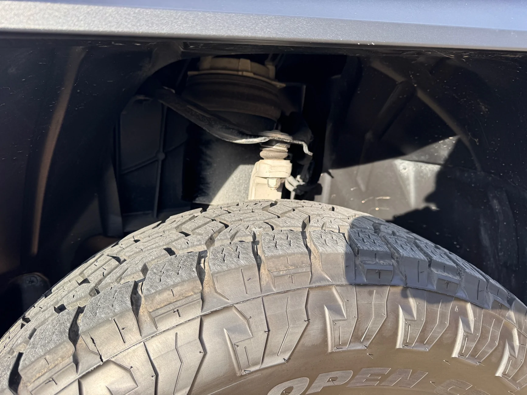 Tesla Cybertruck Toyo AT3 EV tires (285/70/r20) installed IMG_2857