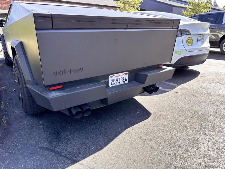 Tesla Cybertruck 3D Printer Files for Cybertruck items? 500000043_10238256789822139_3320870883869670075_n