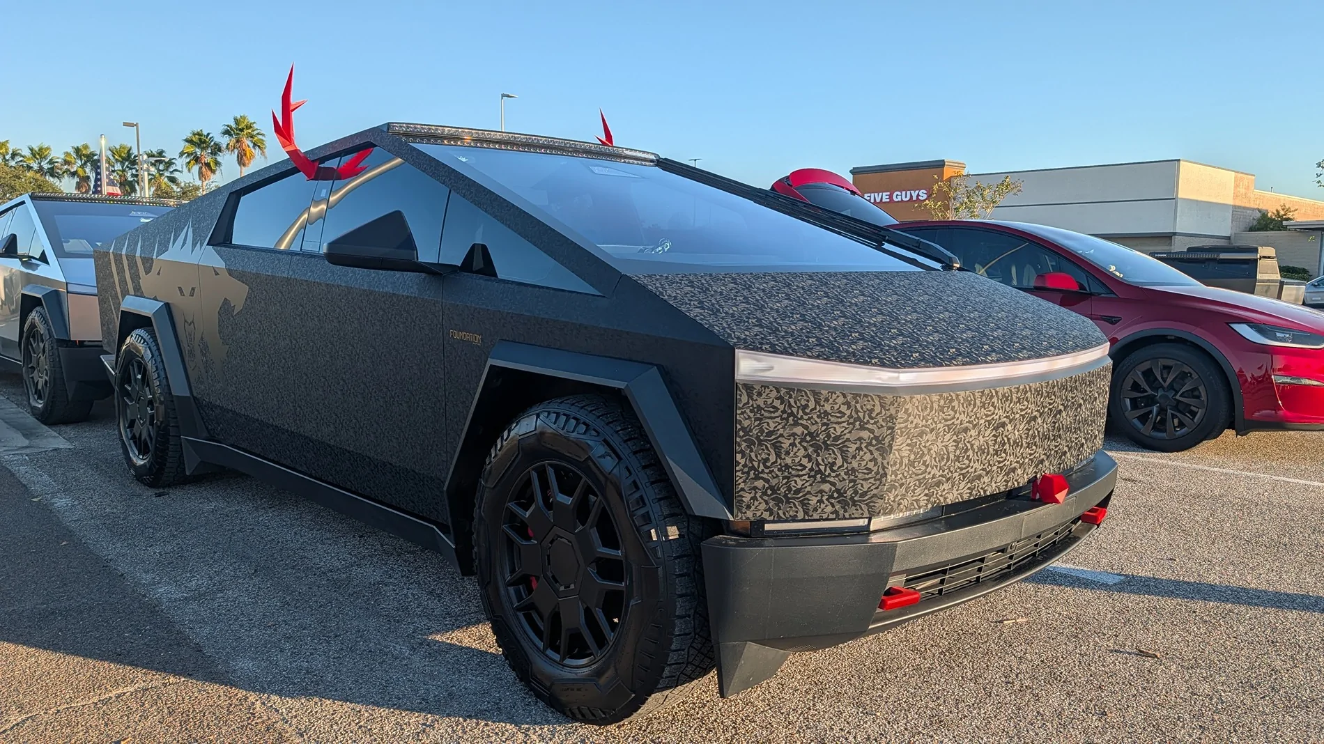 Tesla Cybertruck 🦌Cyber Antlers! - Alpha Build 8b5c3847-3f85-44b1-92f2-95e2565a3db3-1_all_63592