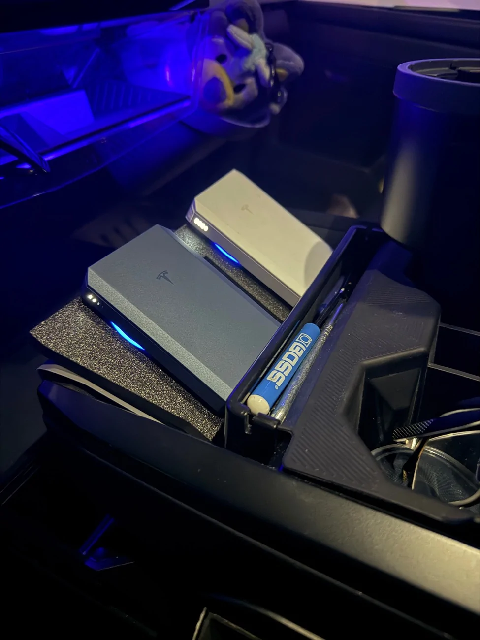 Tesla Cybertruck Show us an accessory we’ve never seen before! MFZ Challenge thread. IMG_7628