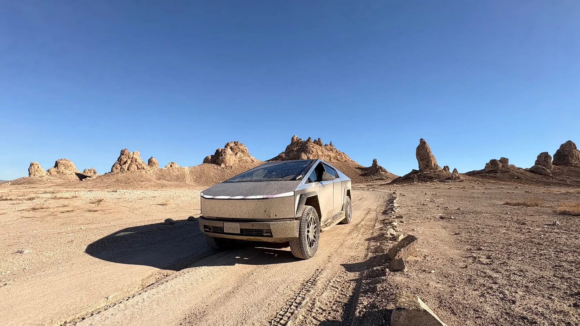Tesla Cybertruck Daily random Cybertruck photos thread - Post Yours! 📸 🤳 IMG_2572
