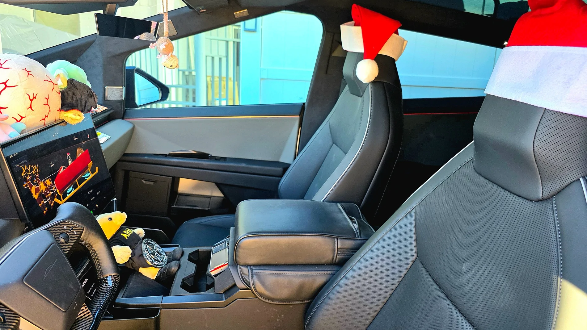 Tesla Cybertruck Daily random Cybertruck photos thread - Post Yours! 📸 🤳 20251206_132204