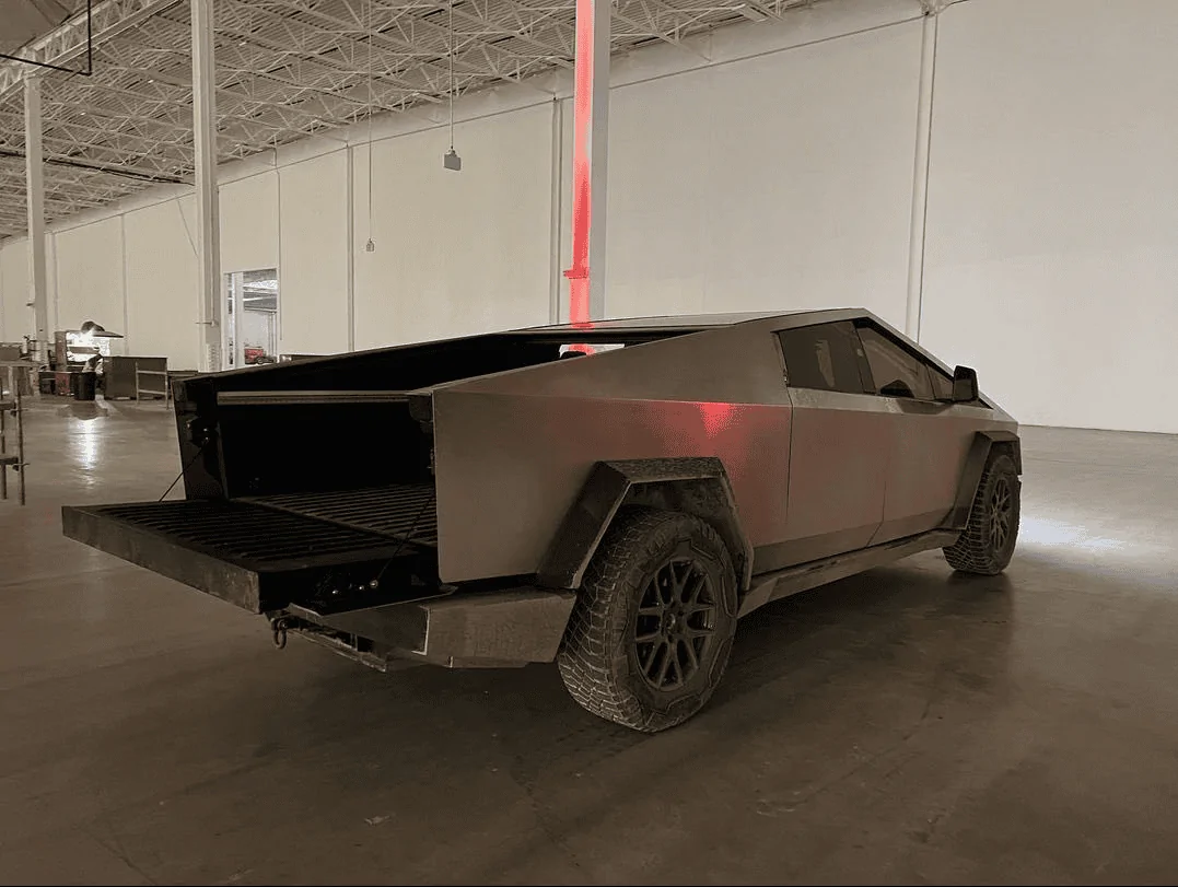 Tesla Cybertruck Joe Rogan takes Cybertruck for a Spin! [CLOSED DUE TO POLITICS] 1643335830687
