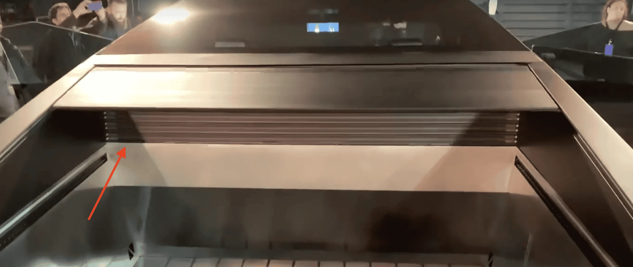 Tesla Cybertruck Folding rear seats (& center seat) confirmed in new Cybertruck patent! Points to possible pass through? 12rfd