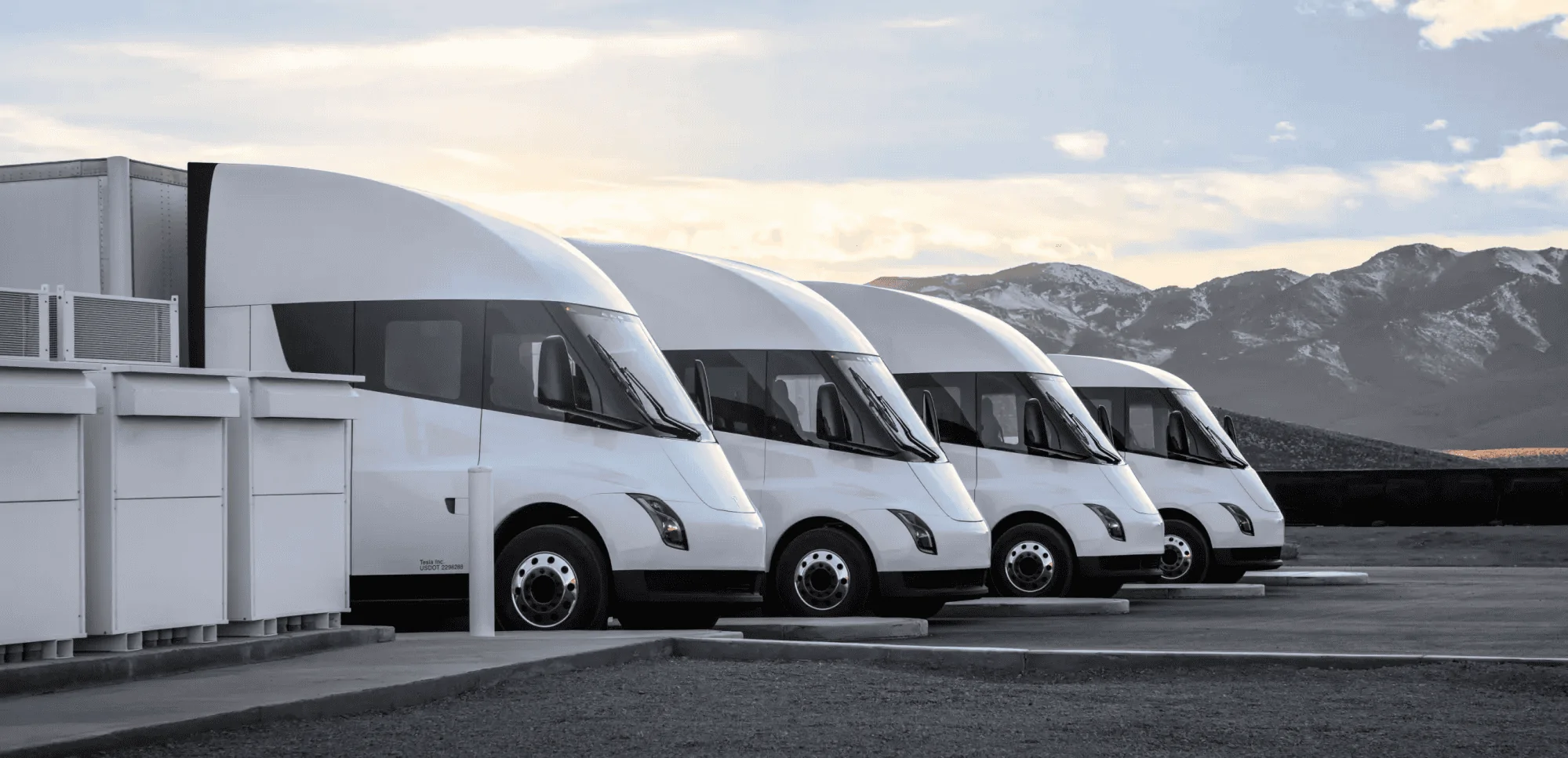 Tesla Cybertruck Tesla obtains patent for automatic tire inflation system for Tesla Semi electric truck 1645763048493