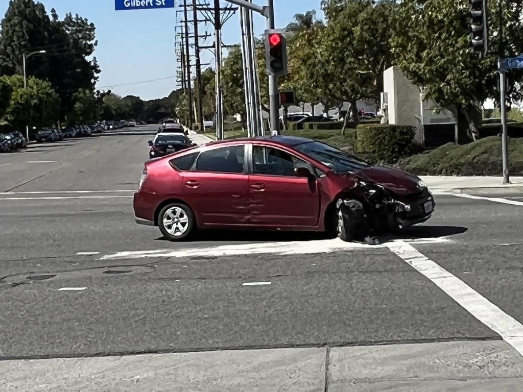 Tesla Cybertruck Pull-through Supercharger, and leaving home without a safety net (charge cord) 1645892117473