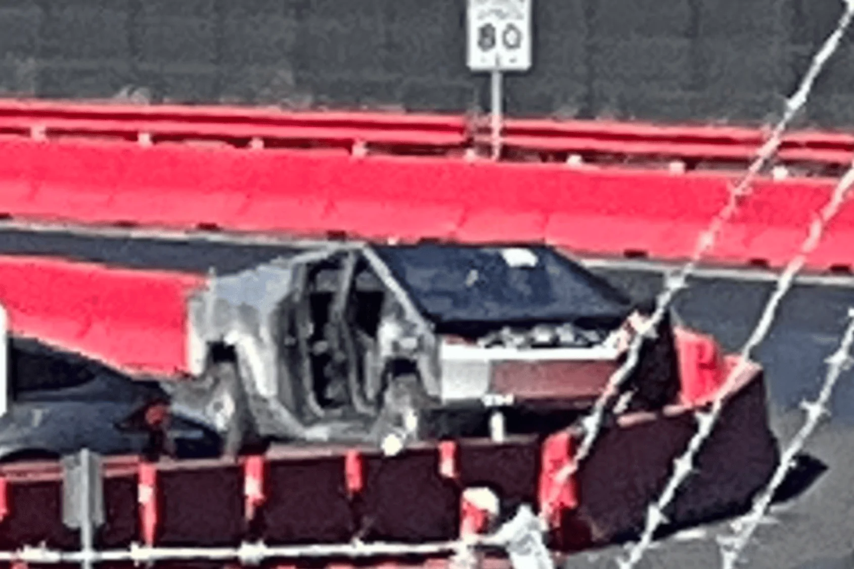Tesla Cybertruck “New” Cybertruck Photos with vault cover closed 1646093431629