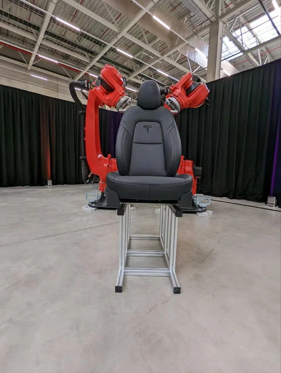Tesla Cybertruck Tesla Giga Berlin Coming~ f06310c5c5a3adcb9f1f2ea2206f34c