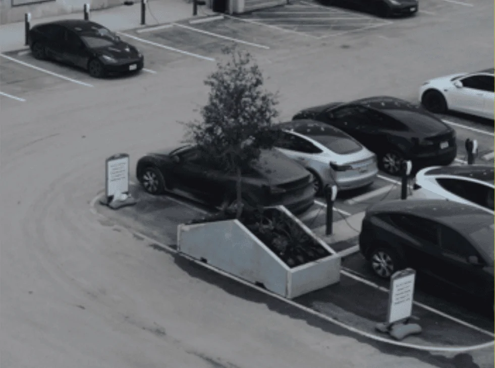 Tesla Cybertruck FIRST 500 CYBERTRUCKS ROLLING OFF PRODUCTION LINE APRIL 7TH 1649119062722