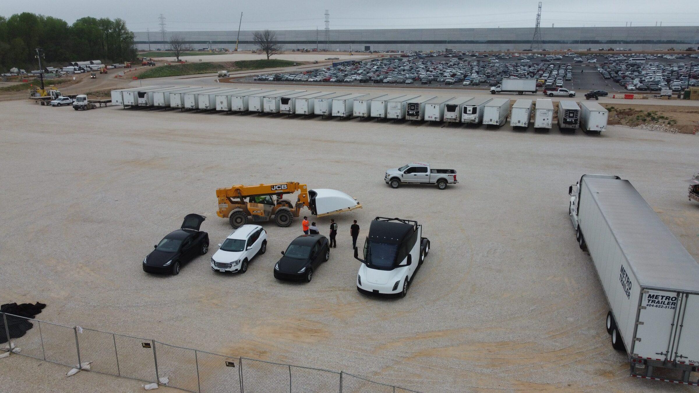 Tesla Cybertruck Cyber Rodeo Announced For Giga Texas @ April 7! semi-roof-texas-scaled