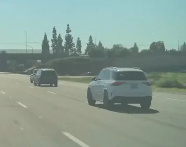 Tesla Cybertruck Auto Emergency Braking saved the day (and prob. some lives, too) AISelect_20251208_022300_Firefox