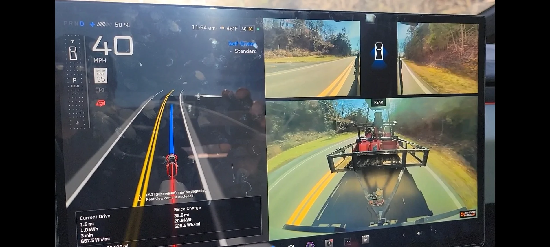 Tesla Cybertruck Towing with FSD Screenshot_20251209_030124_Gallery