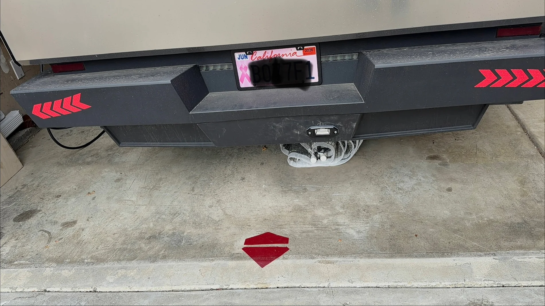 Tesla Cybertruck Rear flood light DIY IMG_8232
