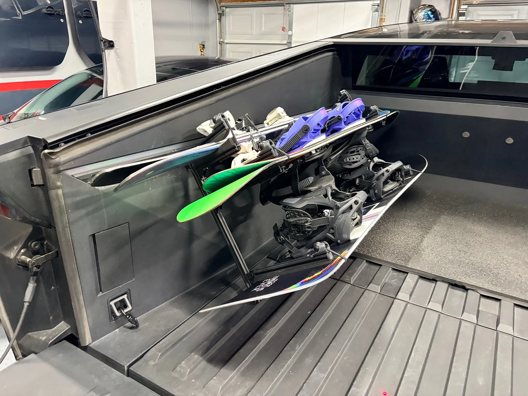 Tesla Cybertruck Snowboard / ski rack attached to L-track bed build 🏂 IMG_0386